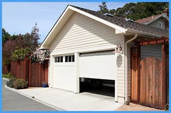 Eagle Garage Door Service Island Park, NY 516-200-8750 - serv-res-gr-37m